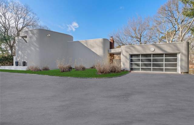 10 Fox Hollow Drive Gallery 3