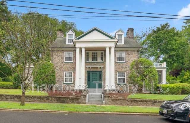 5100 Chevy Chase PKW NW - 5100 Chevy Chase Parkway Northwest, Washington, DC 20008