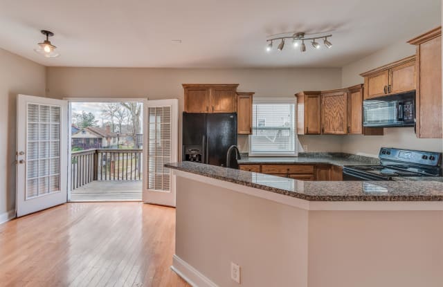 1567 Laurel Park Place - 1567 Laurel Park Pl SW, Atlanta, GA 30310