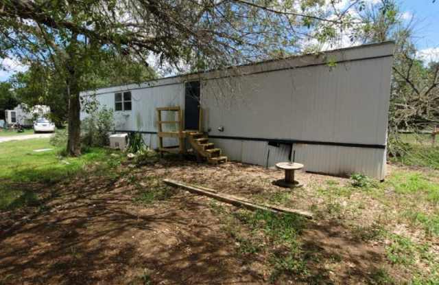 2 BD 1 BA Mobile in Quiet Park Available May 1st! photos photos