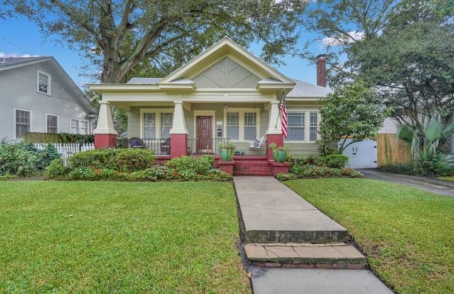 121 East 53rd Street - 121 East 53rd Street, Savannah, GA 31405