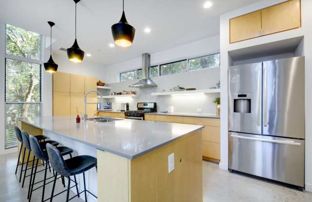 3110 Clawson Rd photos photos