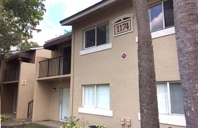 2BD/1BA Condo **First Floor  Water Included** photos photos