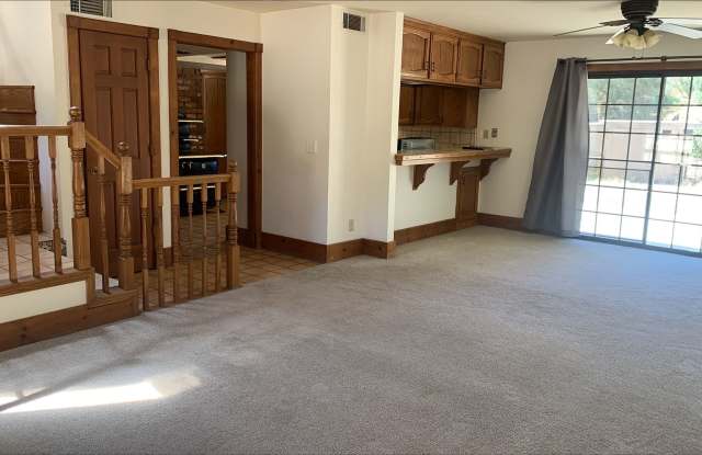 3 bedroom, 2 bath Country setting, Santa Margarita CA Gallery 4