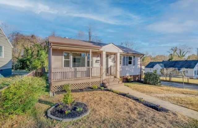 21507 Court St photos photos 21507 Court St photos photos