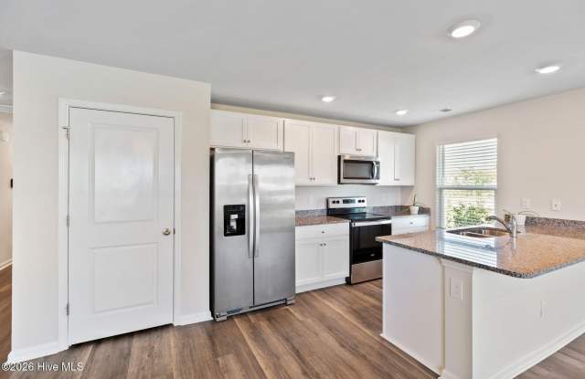 3130 Lobelia Lane Gallery 4
