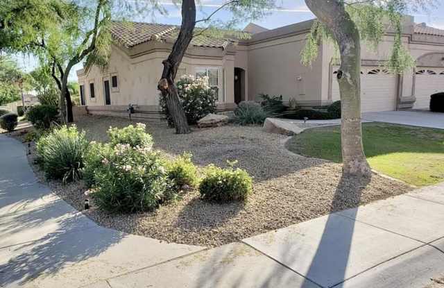 8379 W ORAIBI Drive Gallery 2