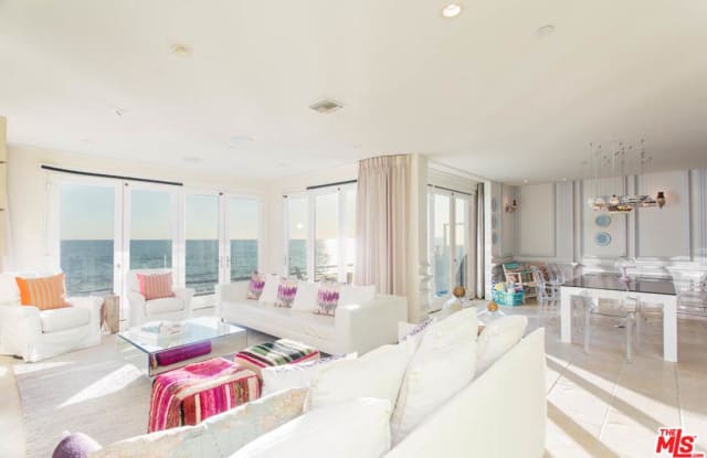 21322 PACIFIC COAST Highway - 21322 Pacific Coast Highway, Malibu, CA 90265