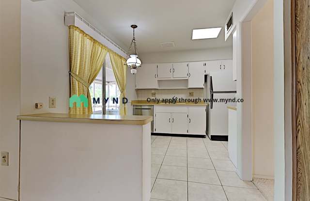 18626 N Welk Dr Gallery 4