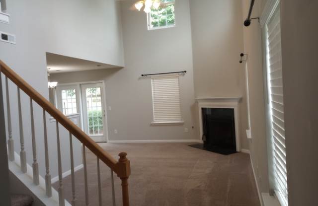 108 Lacombe Court Gallery 3