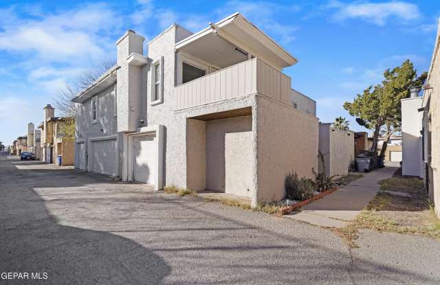 10628 Springwood Drive Gallery 2