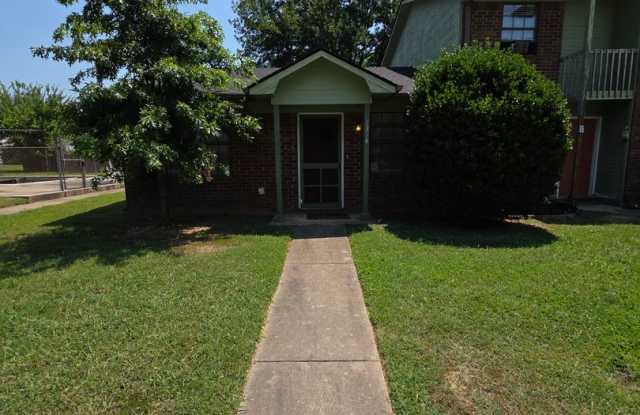 1314 N Nashville Ave photos photos
