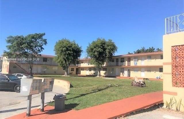 2441 NW 13th St photos photos