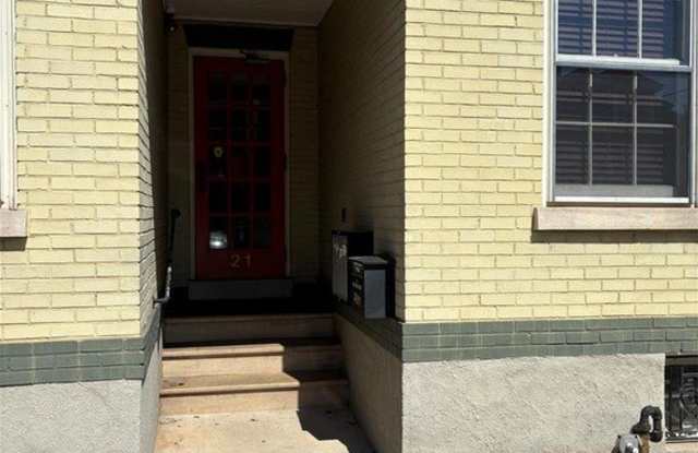 21 N 10th Gallery 2