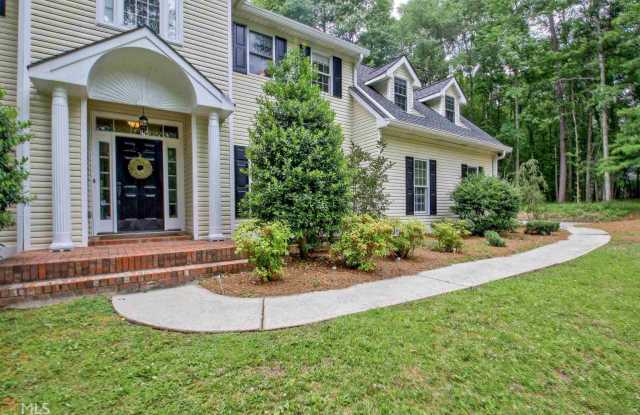 208 Wysteria Ct Gallery 3