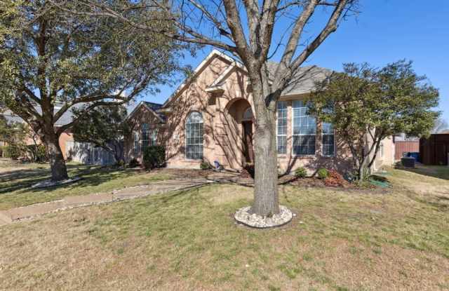 1439 Pine Bluff Drive Gallery 2