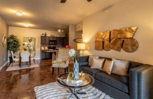 Verandas at Alamo Ranch Apartments Gallery 2