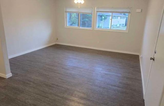 4841 Tama Street photos photos