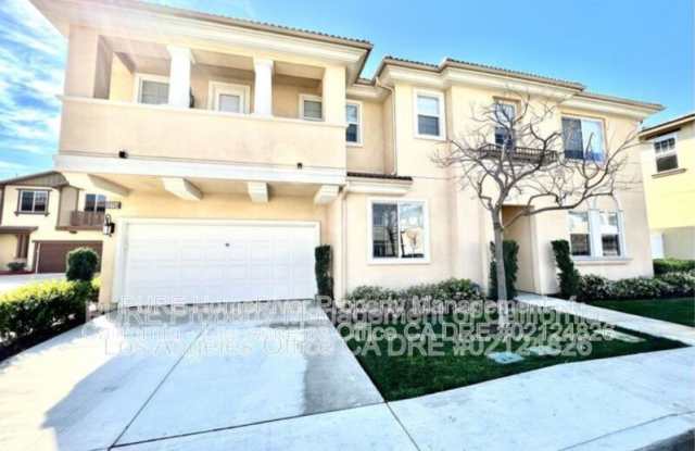 22754 Meyler Street Gallery 1