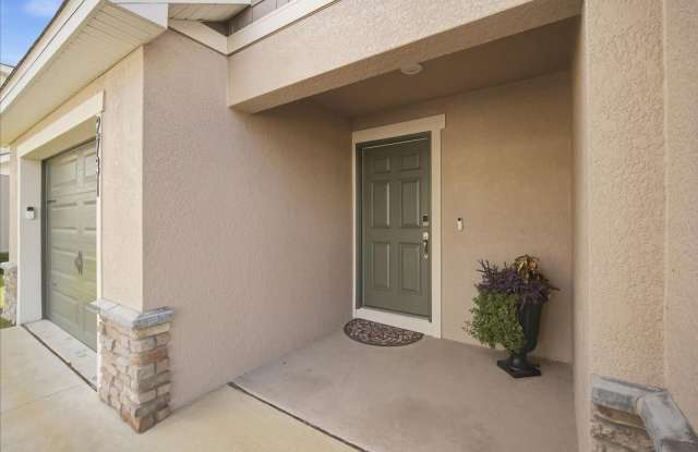 2731 IDYLL LAKES Circle Gallery 2