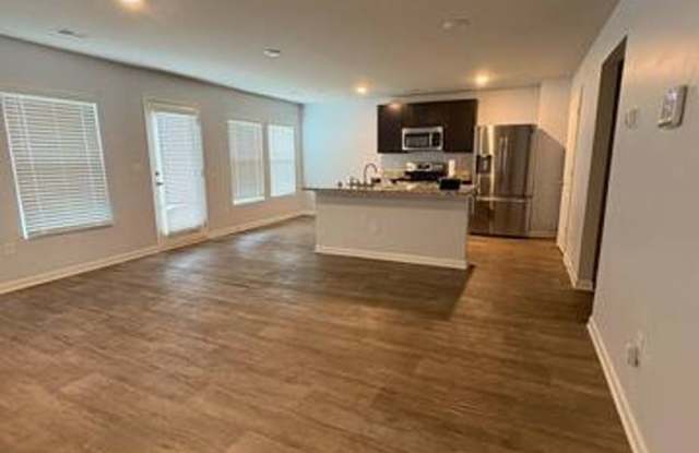 170 GOODALL WOODS DRIVE Gallery 4