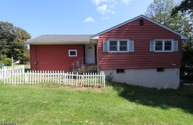 5 Hillside Ave - 5 Hillside Avenue, Netcong, NJ 07857