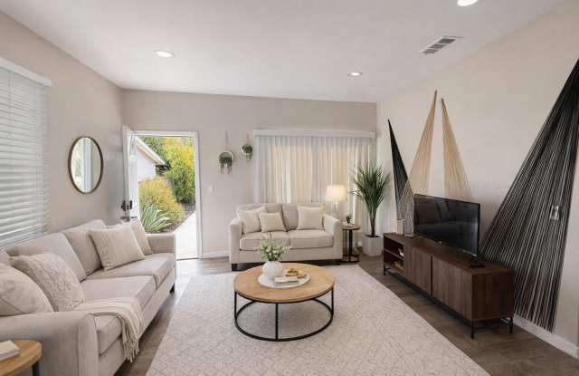 4 Bed 2 Bath Home on East Falls - Popular Street Close to Campus!!! photos photos