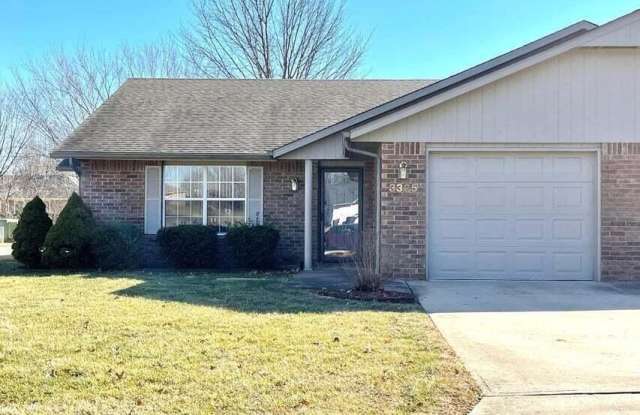 3325 Poplar Drive photos photos