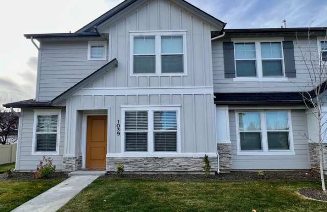 1022 East Tallinn Street - 1022 East Tallinn Street, Meridian, ID 83646