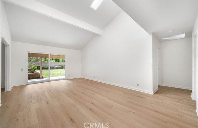 24382 Macedo Drive Gallery 3