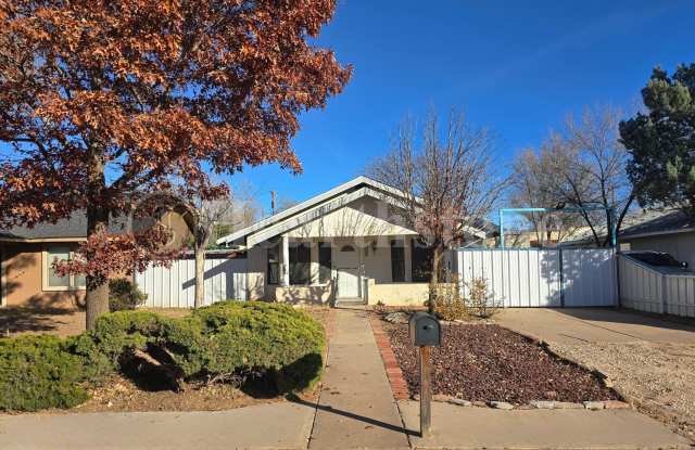 1307 Gidding Street photos photos