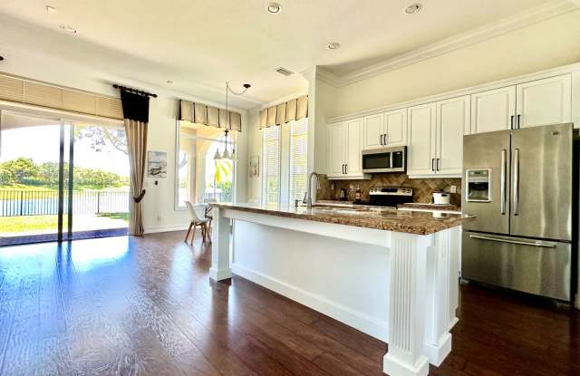 GORGEOUS 3 BEDROOM 2 BATH HOME IN PARKLAND photos photos