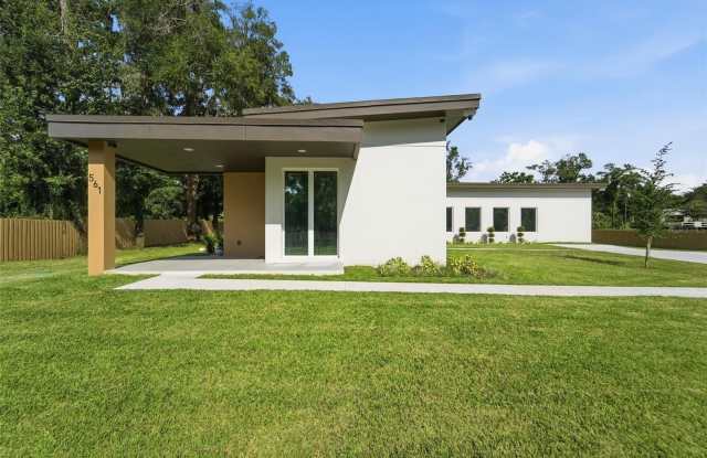 561 N THOMPSON Road photos photos