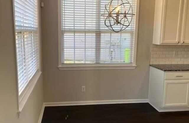 5405 Glass Ridge Road Gallery 4