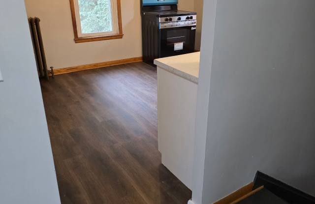 538 Alexander Avenue #2 photos photos