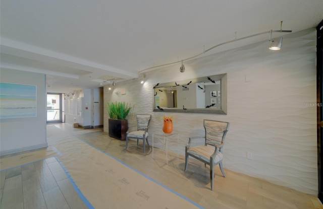 51 ISLAND Way Gallery 2