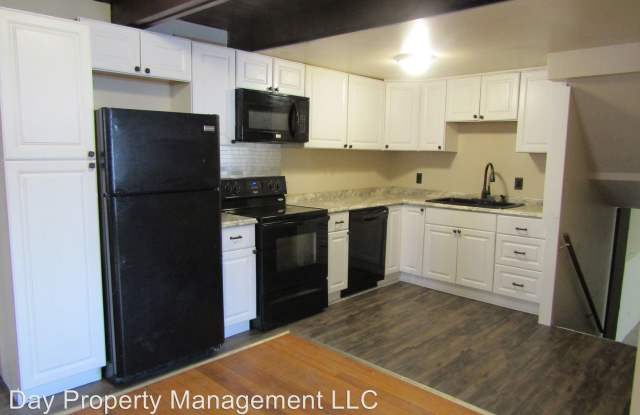 700 Kinzie Ct. Gallery 3