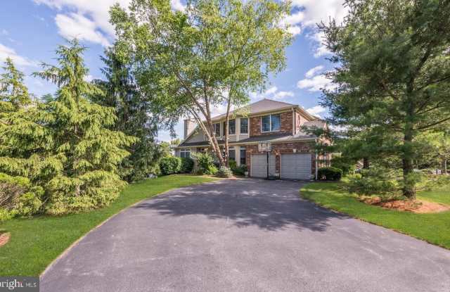 32 WILKINSON WAY photos photos