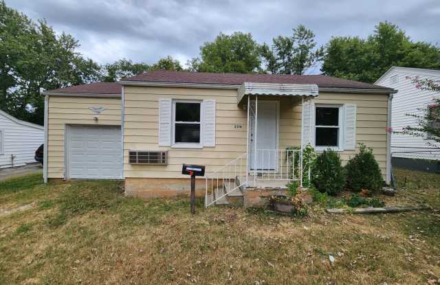 Spacious 3-Bedroom, 1-Bathroom Home AVAILABLE NOW!! photos photos Spacious 3-Bedroom, 1-Bathroom Home AVAILABLE NOW!! photos photos