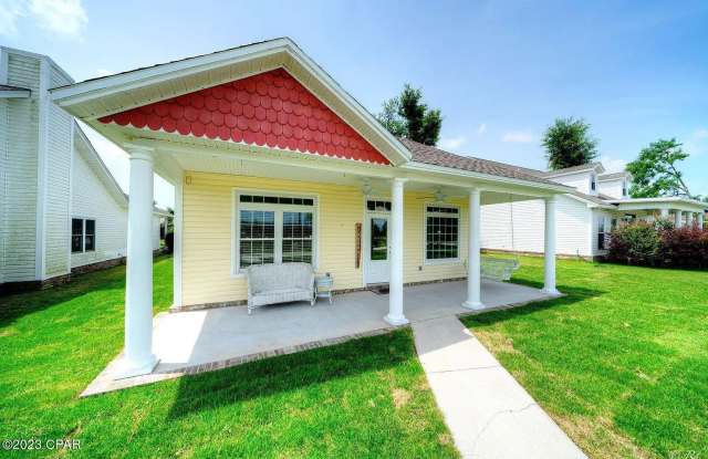 4021 Oak Forest Drive Gallery 1