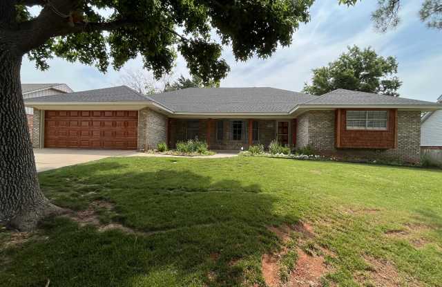 1304 Pine Oak Drive photos photos