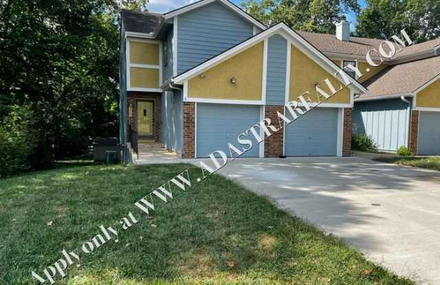 3504 Northeast Independence Avenue Gallery 1
