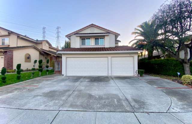 Gorgeous 4-bedroom Home Located in Cameron Hills Neighborhood of Fremont! - 43871 North Moray Street, Fremont, CA 94539