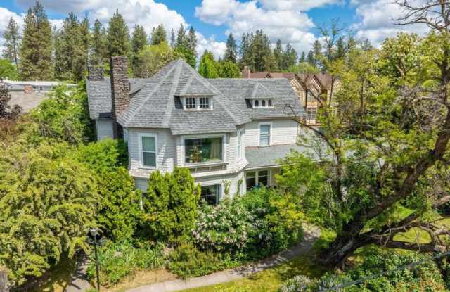 423 South Coeur d'Alene Street - 1 photos photos