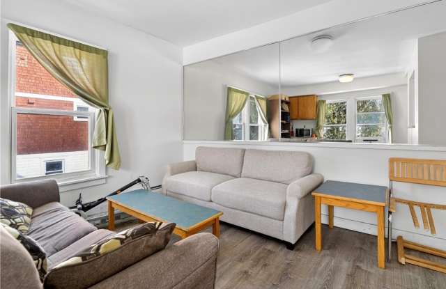 303 Cornell Street unit: B photos photos 303 Cornell Street unit: B photos photos