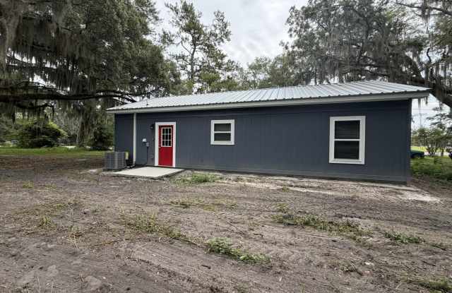 656 Ridge Road Gallery 4
