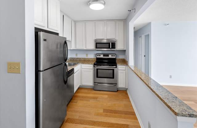 1660 North Prospect Avenue photos photos