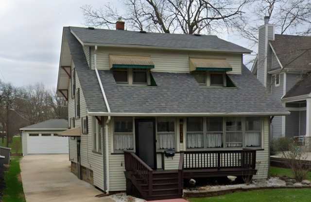 5313 Lyman Avenue photos photos