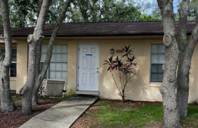 2103 Melady Avenue Gallery 1