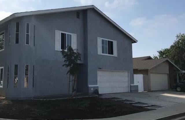 2096 Belmar Ct - 2096 North Belmar Court, Simi Valley, CA 93063